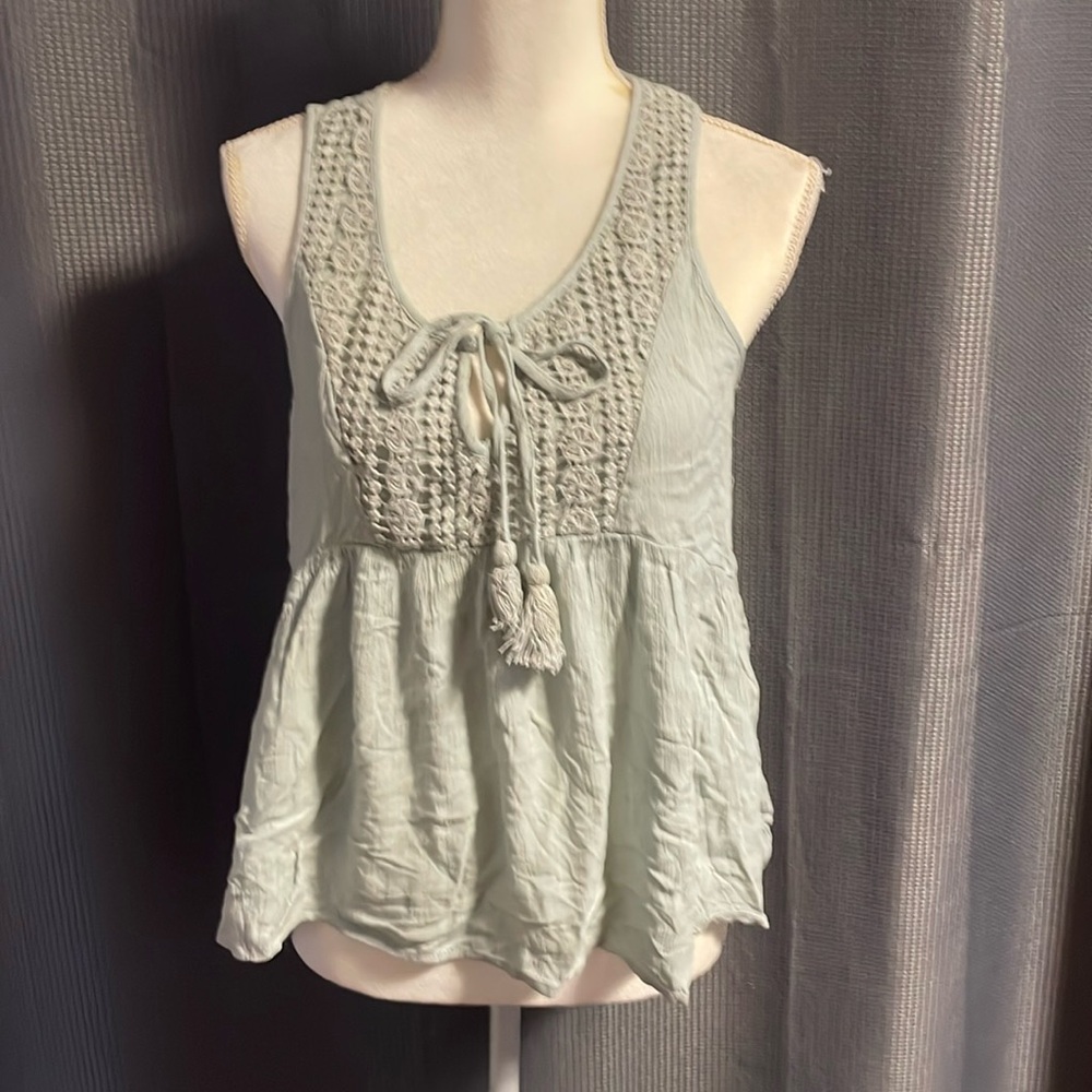 Eyeshadow light green crochet top